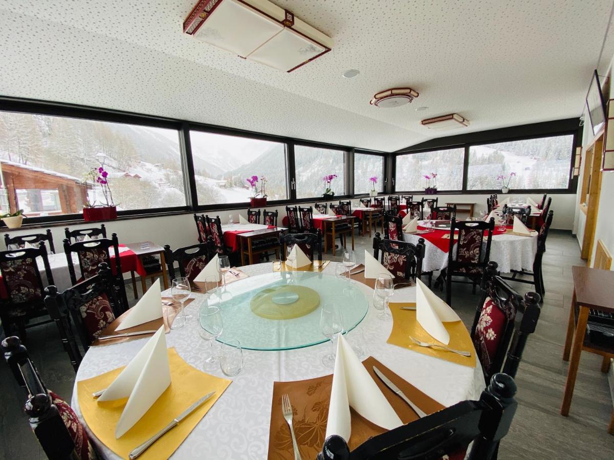 Qi-Lin Hotel Restaurant Ayer Extérieur photo